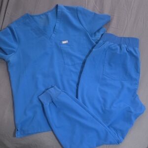 Figs Blue Scrub Set With Jogger Style Pants